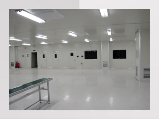 南通醫(yī)藥千級(jí)無(wú)塵潔凈室裝修工程